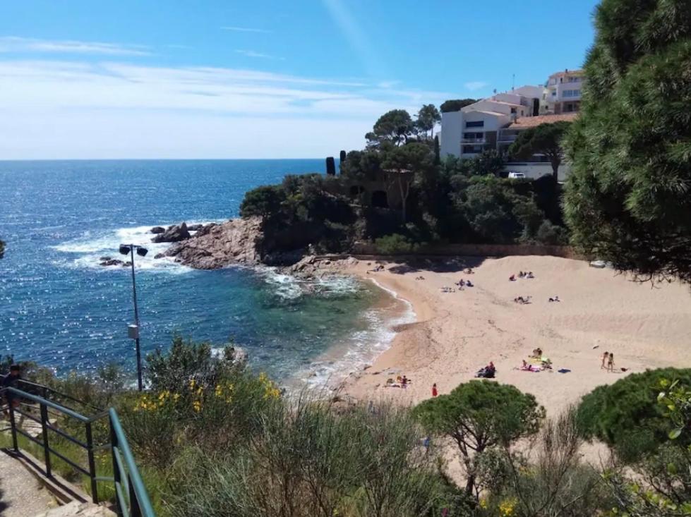 Апартаменты Cala Salions, Chalana I Жирона Экстерьер фото