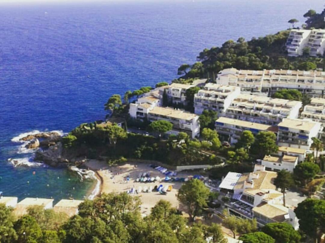 Апартаменты Cala Salions, Chalana I Жирона Экстерьер фото