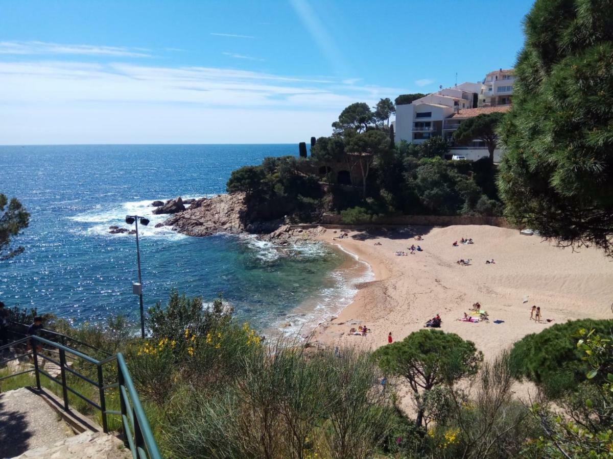 Апартаменты Cala Salions, Chalana I Жирона Экстерьер фото